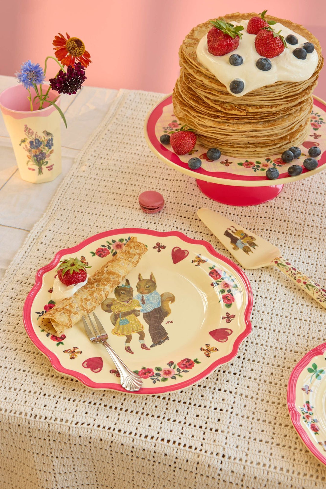 Melamine Vintage Dinner Plate with Nathalie Lété Print - Red Kiss