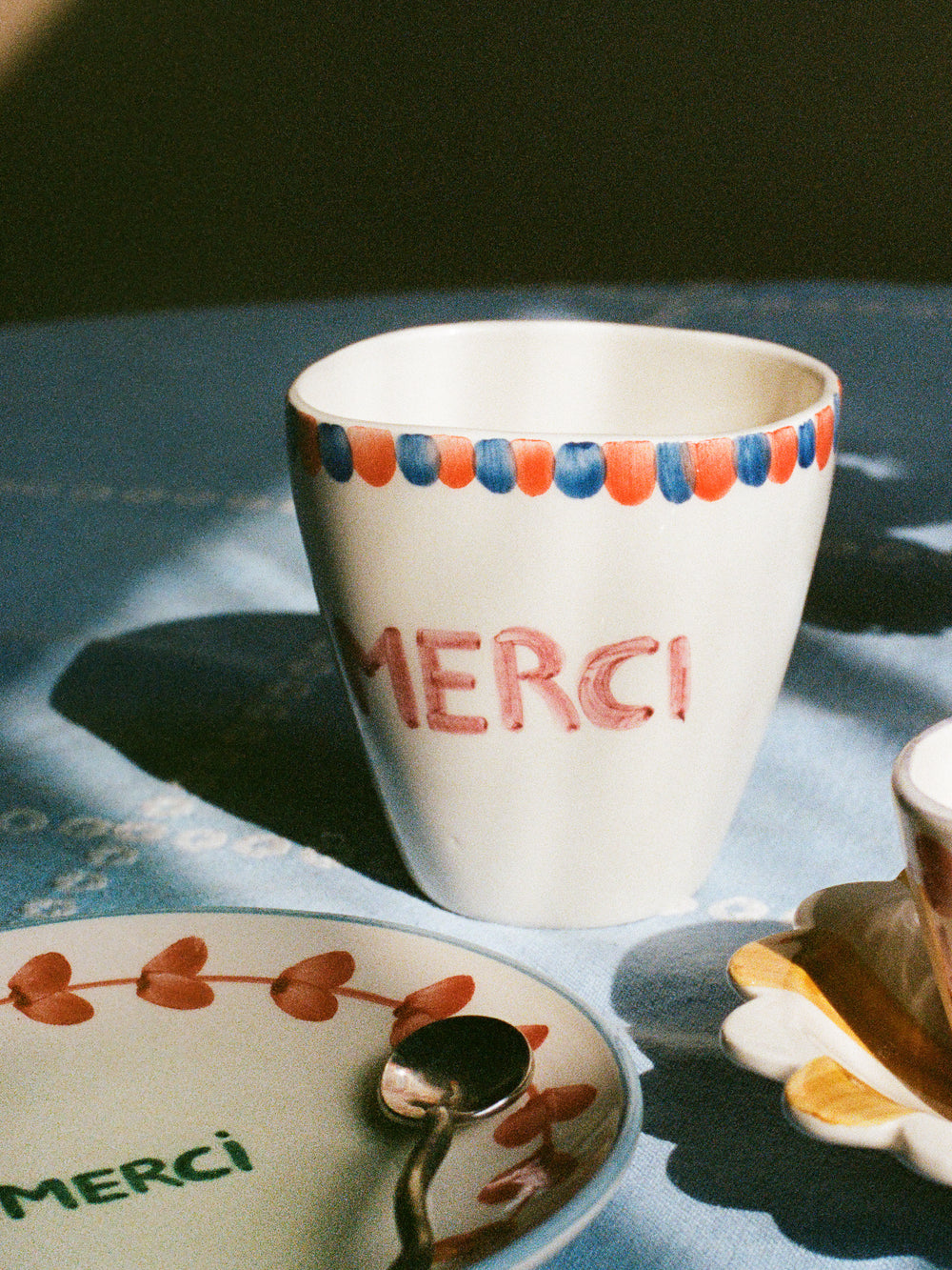 Ceramic Oval Cup with Hand Painted Merci - 10.1 oz - Rice By Rice